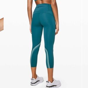 Lululemon Speed Limit Crop Leggings Bermuda Teal Sz 8